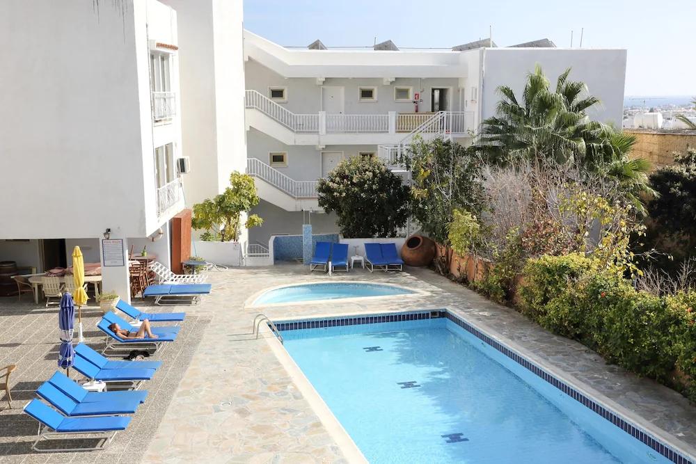 Antonis G. Hotel Apartments Oroklini Zewnętrze zdjęcie