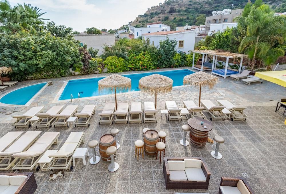 Antonis G. Hotel Apartments Oroklini Zewnętrze zdjęcie
